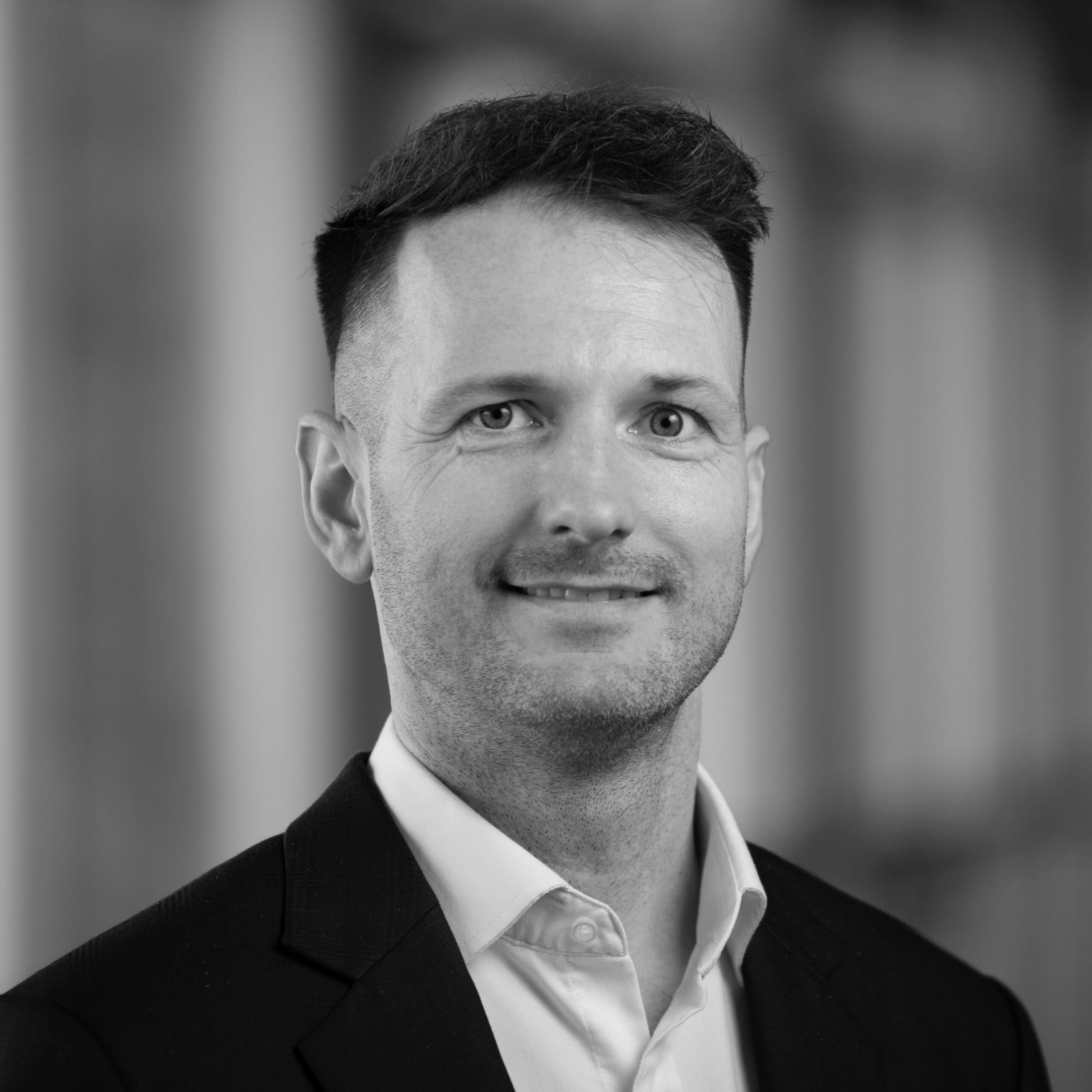 Porträt von Toni Heinze